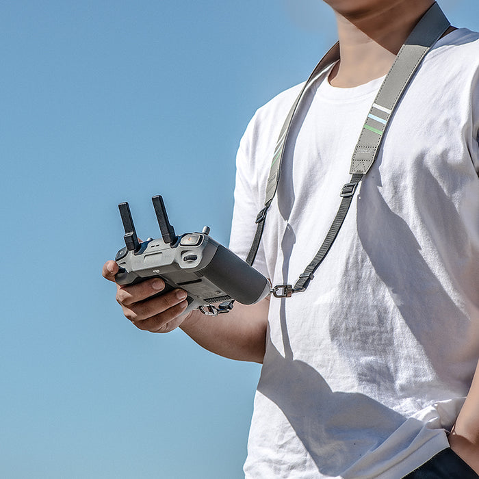 Lanyard - Grijs met Groene Strepen - Universeel voor Controllers met Bevestigingspunten